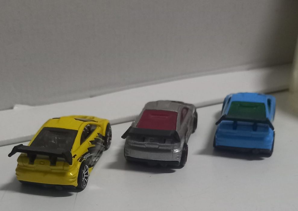 Conjunto 3 hot wheels