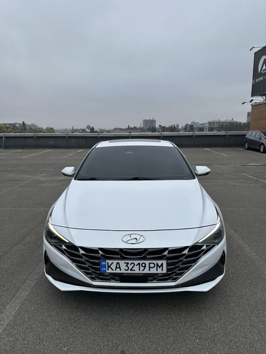 Hyundai elantra  2021