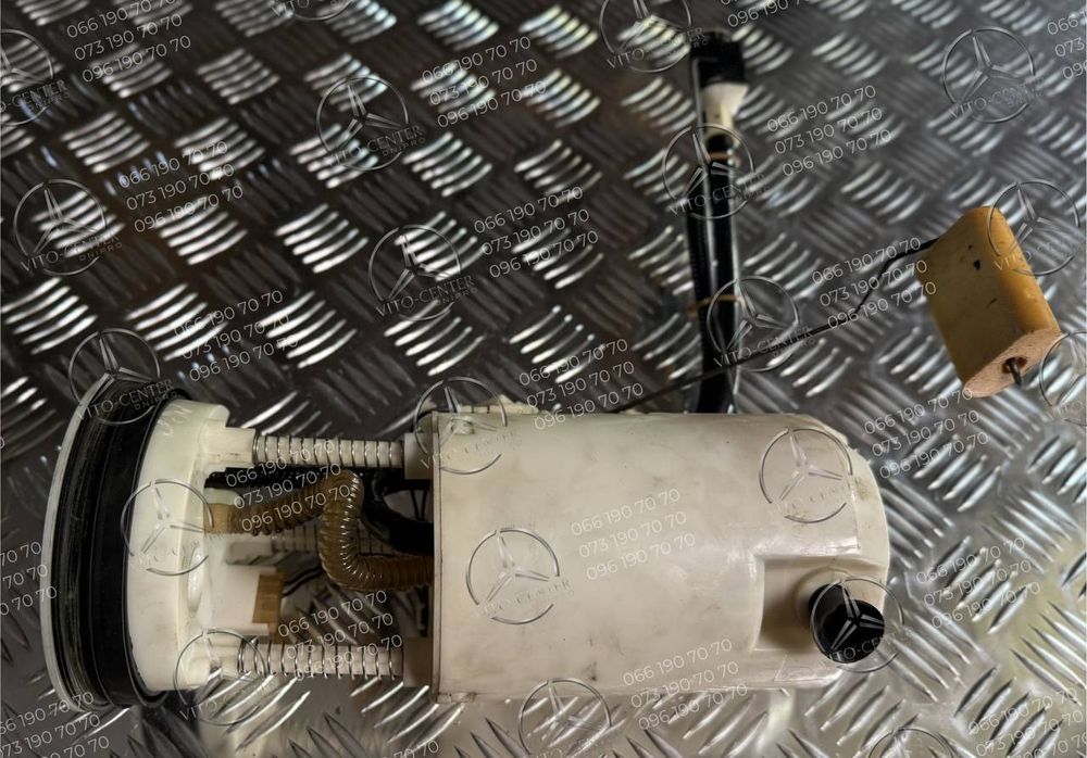 Колба в бак Mercedes ML W163 A1634700694
