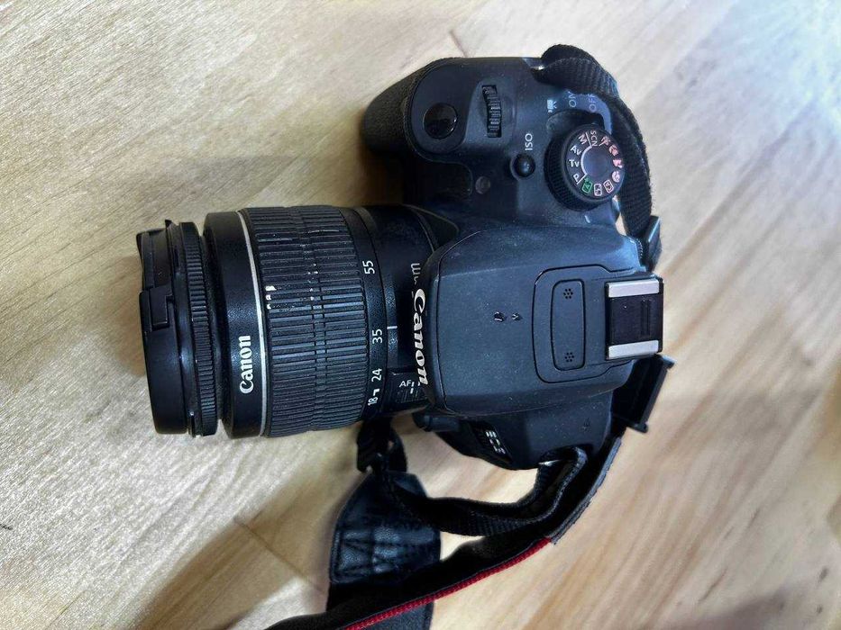 Фотокамера Canon eos 700d