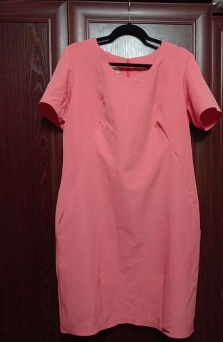 Коралове легке плаття