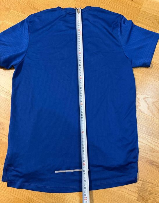 Чоловіча синя бігова футболка Nike Dri-FIT Miler розмір S
