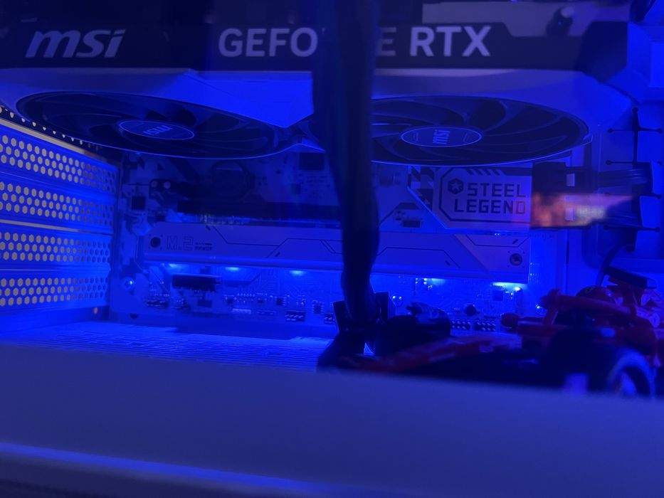 RTX 4070 OC MSI com pouco uso .