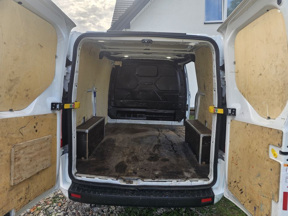 Ford Transit Custom 2023r
