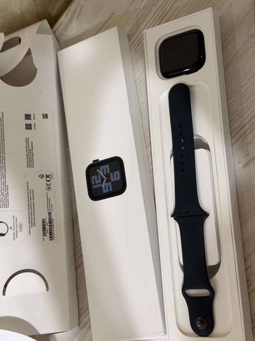 годинник  apple watch se 44mm торг