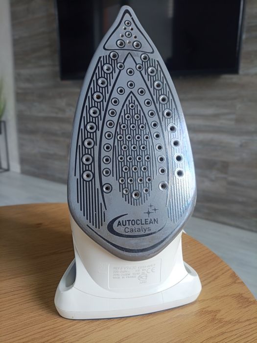 Праска Tefal Ultimate Autoclean 300, 2400W