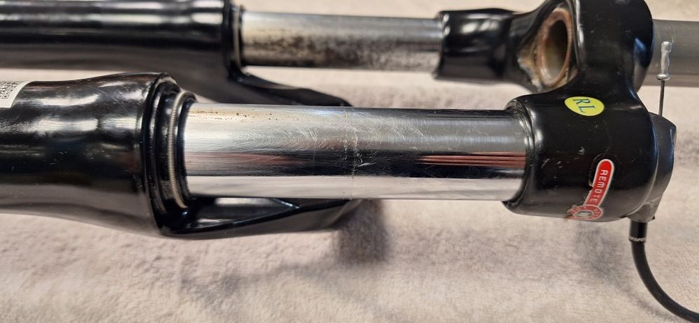 Widelec / Amortyzator SR Suntour / 29" / blokada z manetki