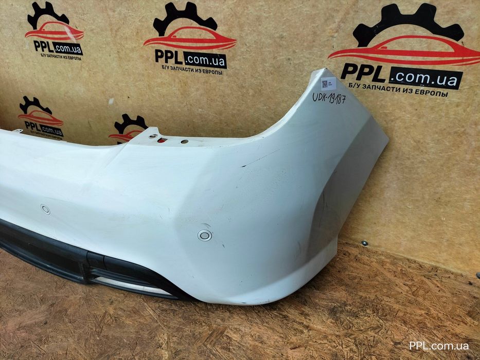 Peugeot 308 I T7 11-13 рестайл HB бампер задний заглушка парктроники