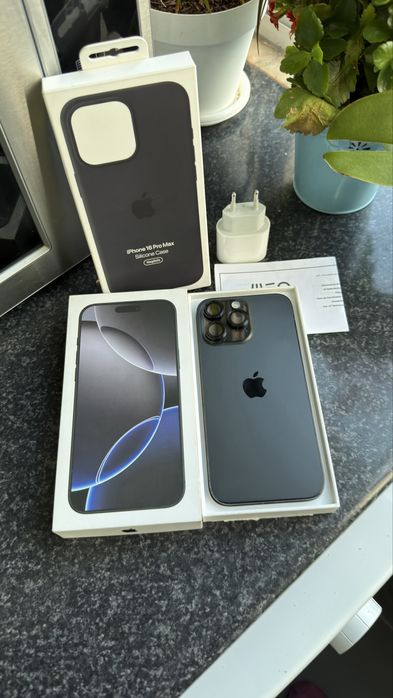 Vendo iPhone 16 Pro Max 256GB [NOVO C/GARANTIA]