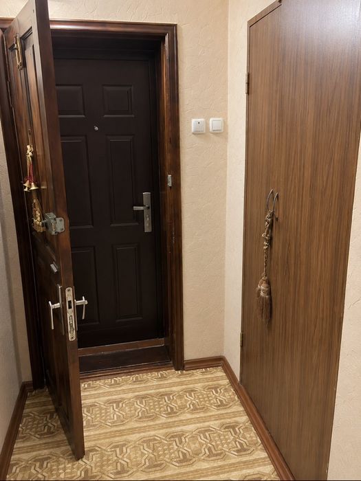 Продаж 3к квартири район Новомиколаївки