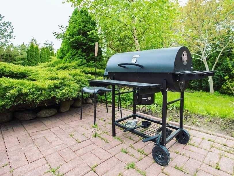 Cze Chill House - Dom na Kaszubach z sauną, jacuzzi i letnim basenem