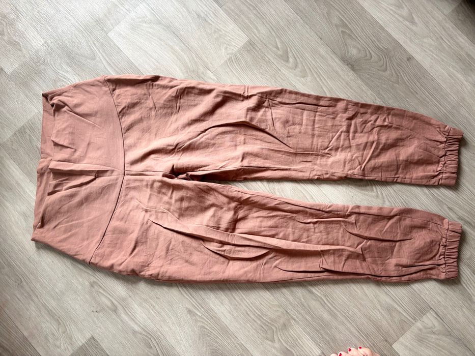 Штани спортивні для вагітних вайкікі. В гарному стані