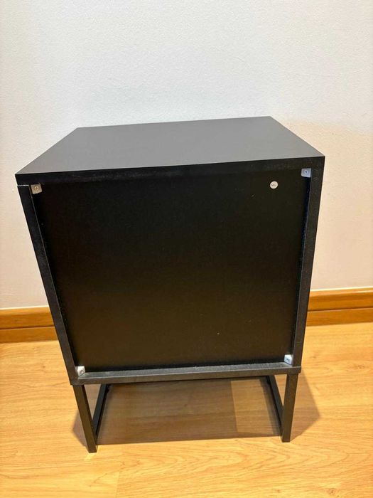 Mesa de cabeceira CASA