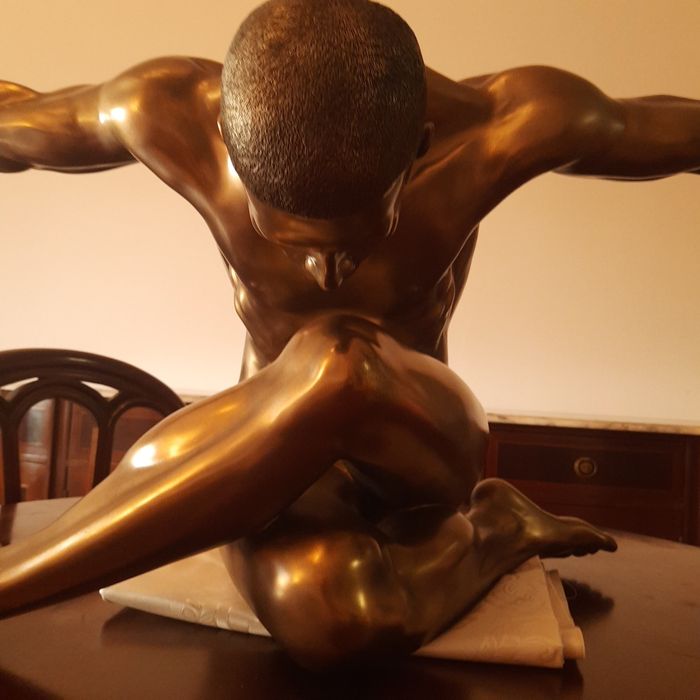 Estátua Veronese Design 2012 - Alta qualidade