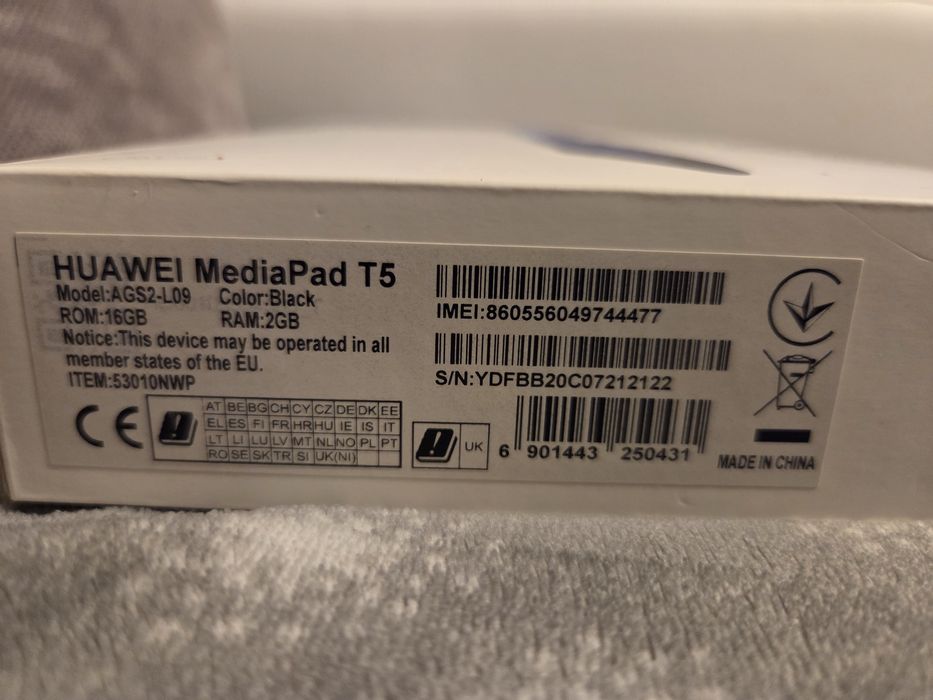 Tablet HUAWEI MediaPad T5 + etui