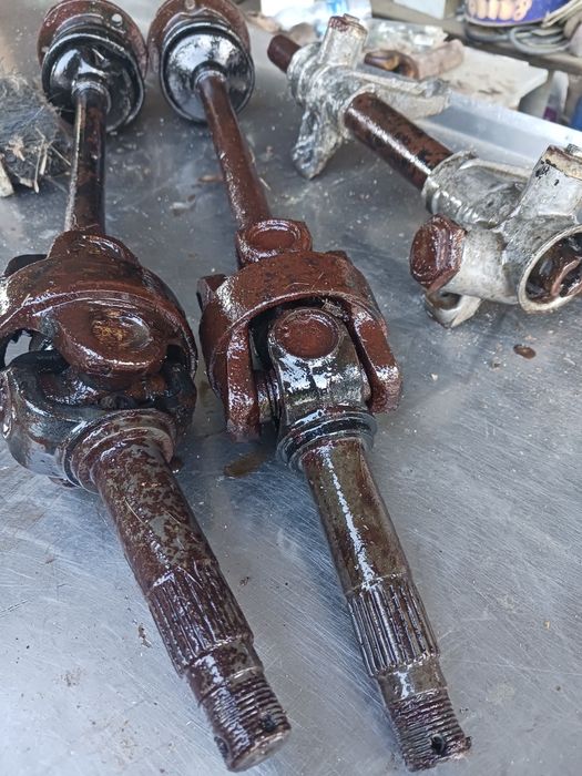 Peças para honda 360, bobines e transmissões  e direcção.