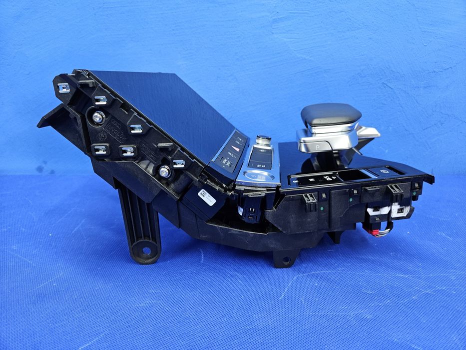 PANEL środkowy AUDI Q8 E-TRON mieszek wyświetlacz drive select mmi