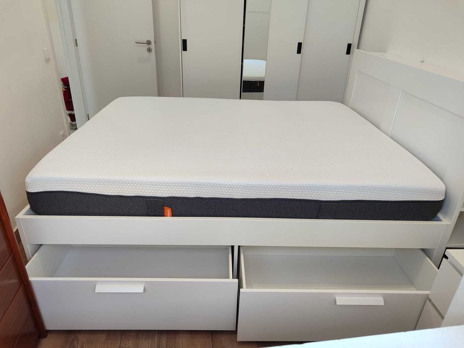 Cama IKEA c/ 4 gavetões, cabeceira destacável, Colchão Emma c/ 11Meses