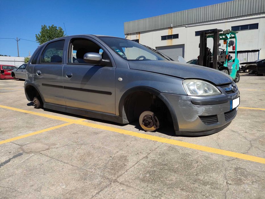 OPEL Corsa C Hatchback (X01) 1.2 Gasolina 75 cv / 55 kW 2000 - 2006