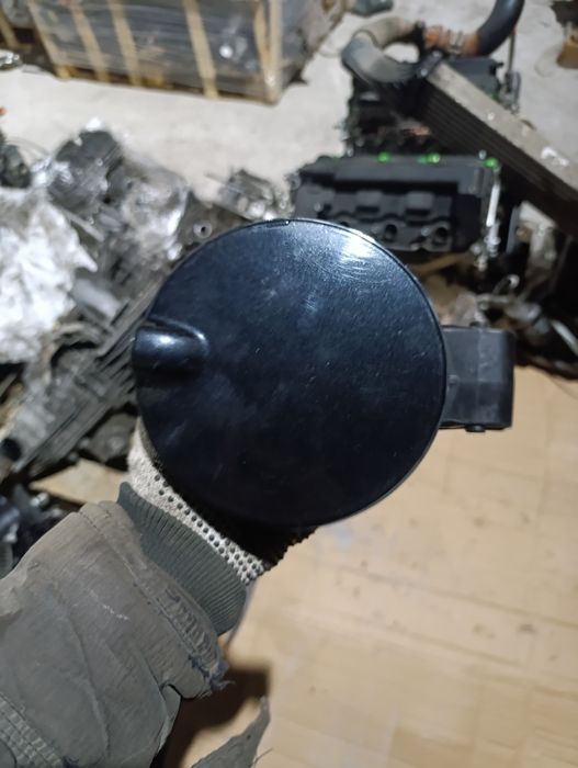 Лючок бензобака Skoda Fabia 2 2007-2014г Оригинал