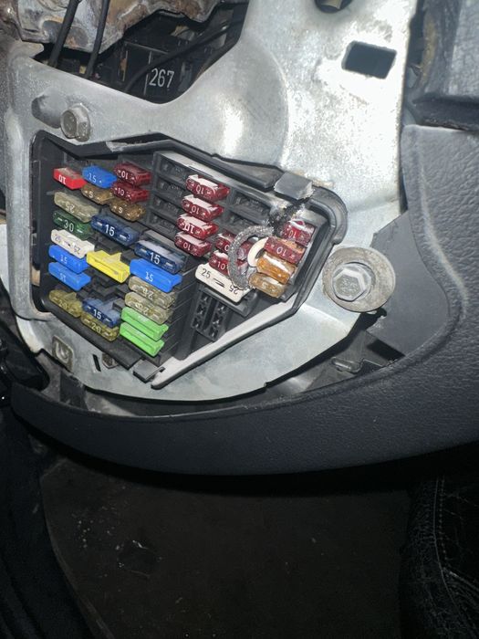 Segue para venda Audi A4 B5