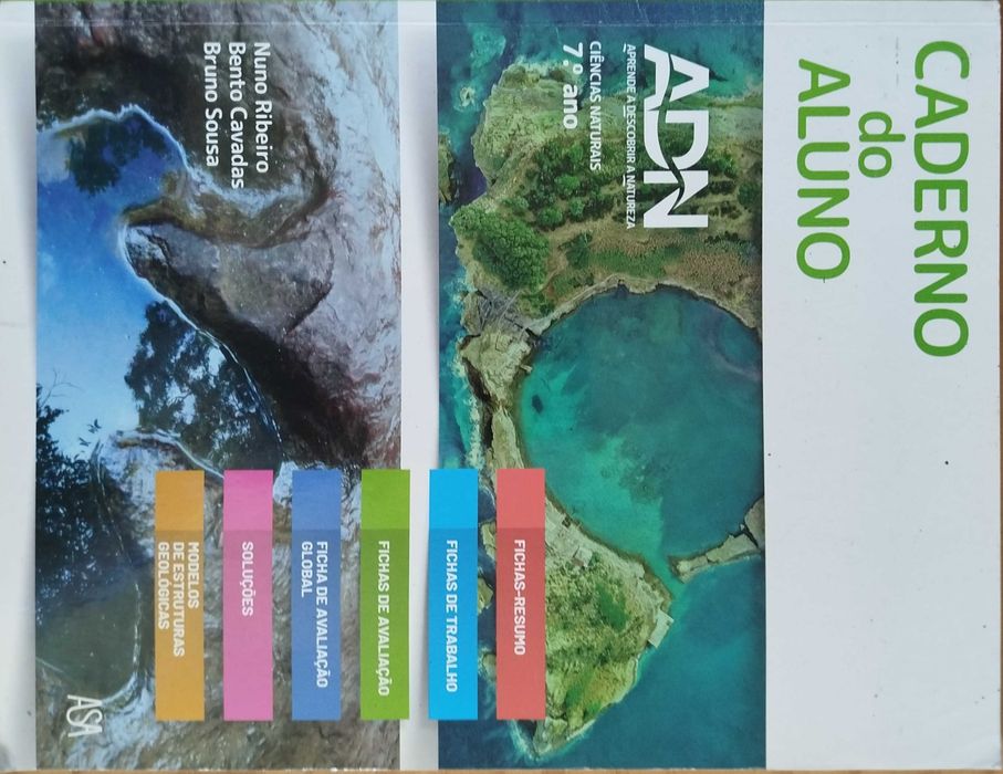 Livros escolares de actividades do 7º ano
