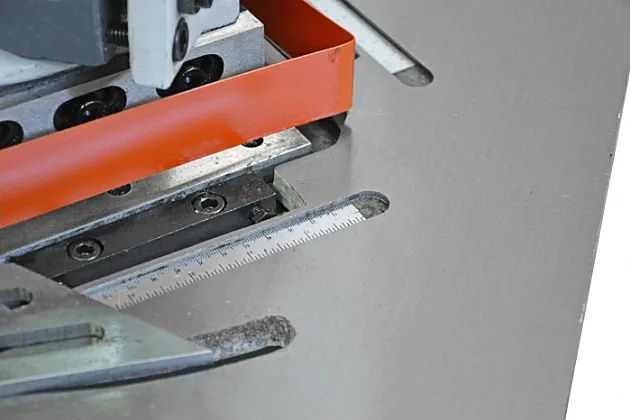 Nożyce gilotynowe Metcor HN4
