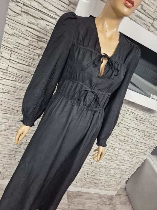 Sukienka codzienna Dafne maxi czarna z viskozą Mango rozmiar M