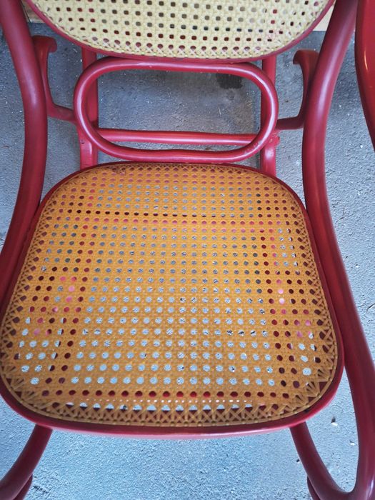 Fotel bujany czerwony rattan