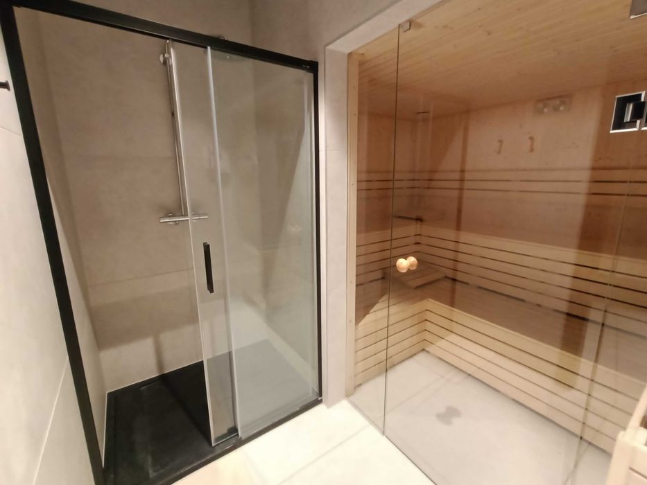 Mieszkanie, siłownia, coworking, sauna od września na minimum rok.