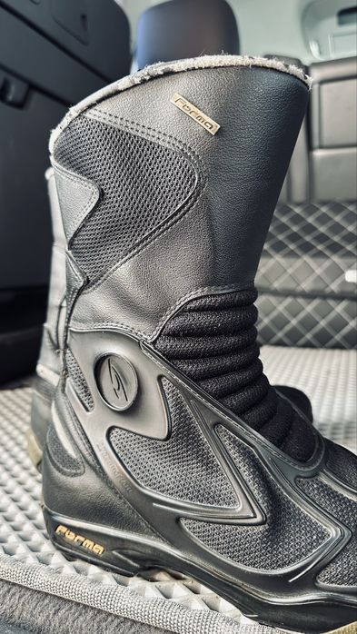 Мотоботи FORMA жіночі 38 розмір