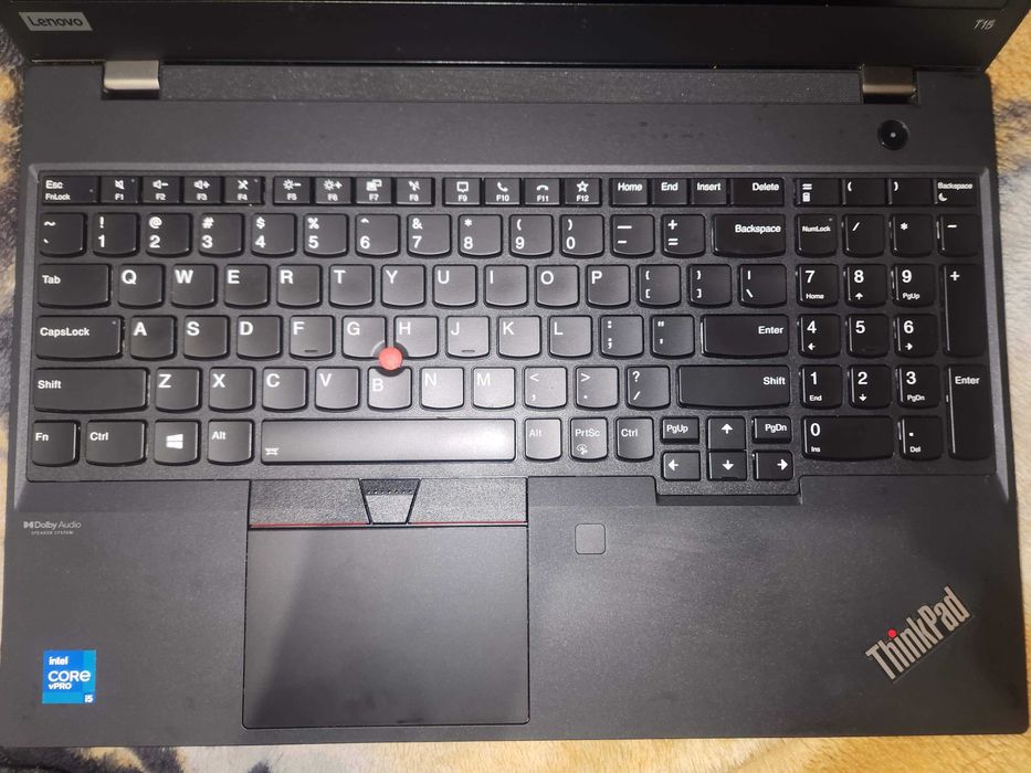 Ноутбук Lenovo ThinkPad T15 Gen2 15.6" 1920x1080 IPS i5-1145G7 8Гб 256Гб Samsung