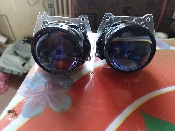 Bi-led лінзи 12-24 v з lazerom sanvi ronan