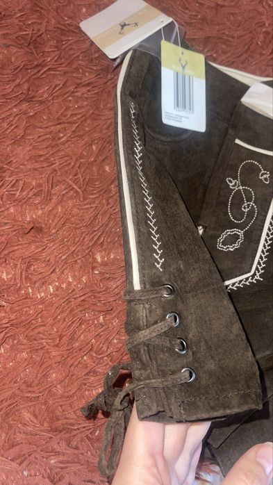 Фирменные замшевые шорты Waldschutz