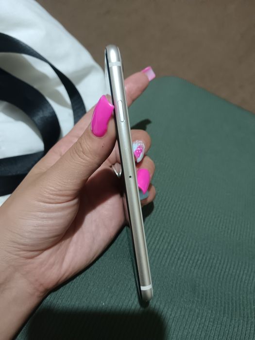 iPhone SE (2022) - recondicionado