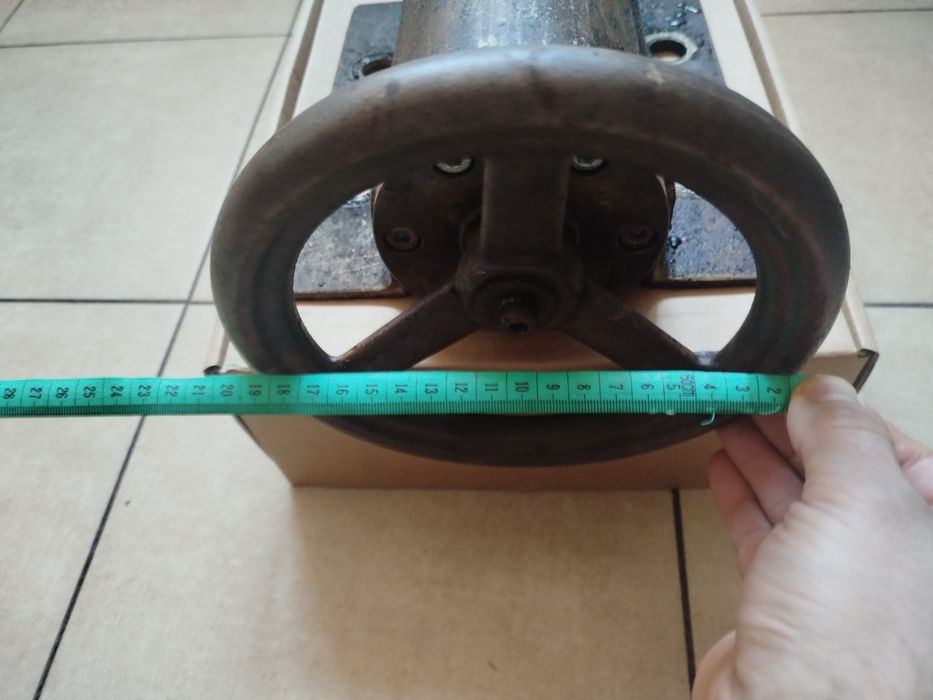 Задня бабка , бабка задняя