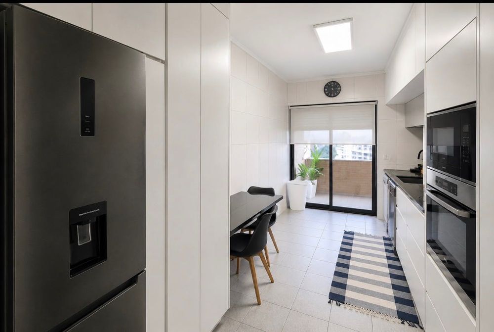 Apartamento T3 mobilado