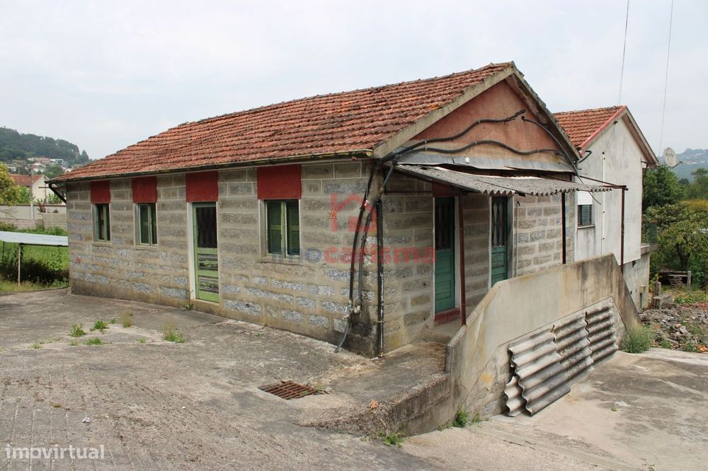 Moradia T8 em Tagilde, Vizela