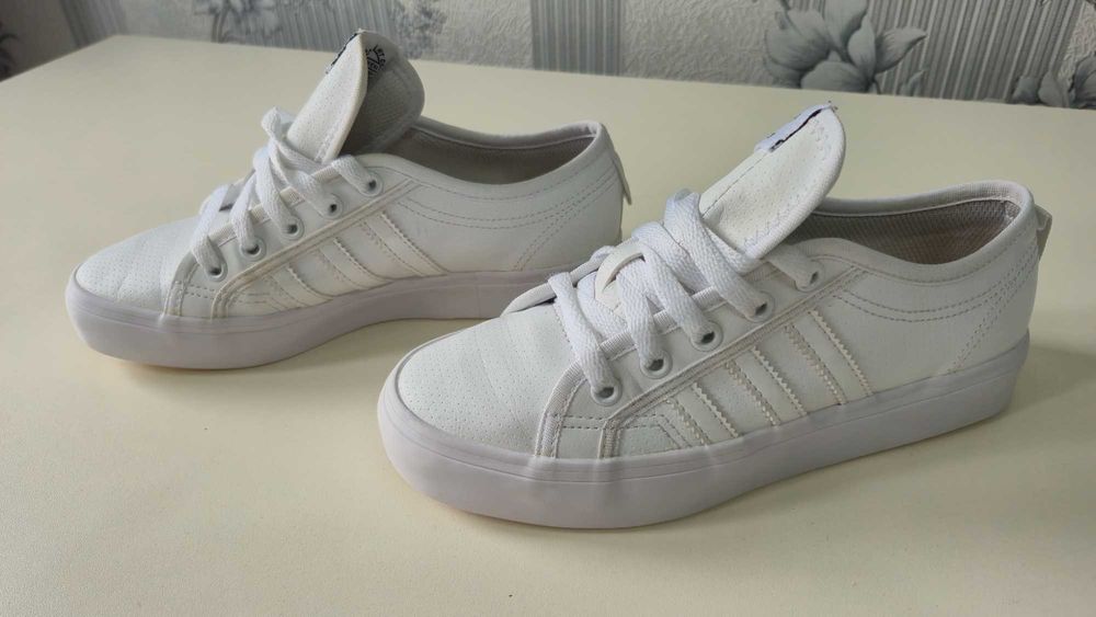 Buty Adidas Nizza rozmiar 37 Kutno •