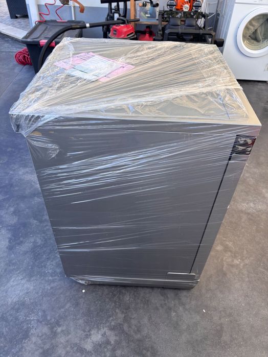 MÁQUINA LAVAR LOUÇA WHIRLPOOL W7F HS51X (Capacidade (T) 15 Conjuntos, 3º Tabuleiro, Abertura Porta Automática, Inox)