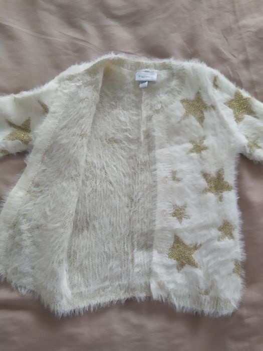 Светрик для дівчинки