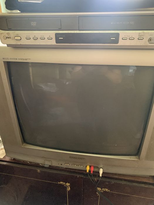 Телевизор SHARP и DVD player