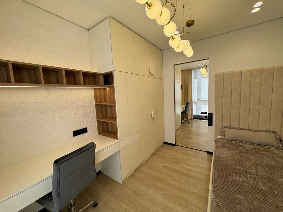 ПРОДАЖ розкішної квартири в КАРПАТАХ м. Яремче .