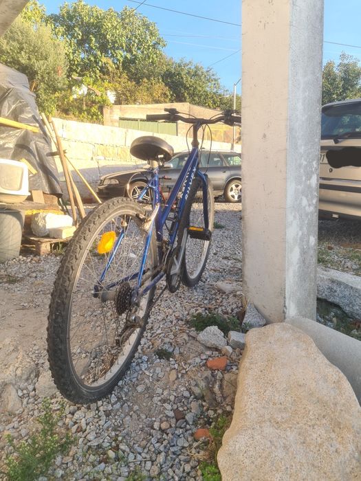 Bicicleta aro 26 com todas as mudanças a frente e atraz (ler descrição