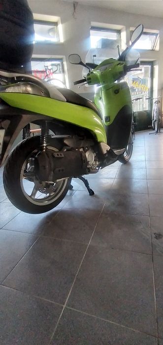 Honda SH 300cc Scooter já RESERVADA Boa mecânica topkaise incluída Distrito do Porto.