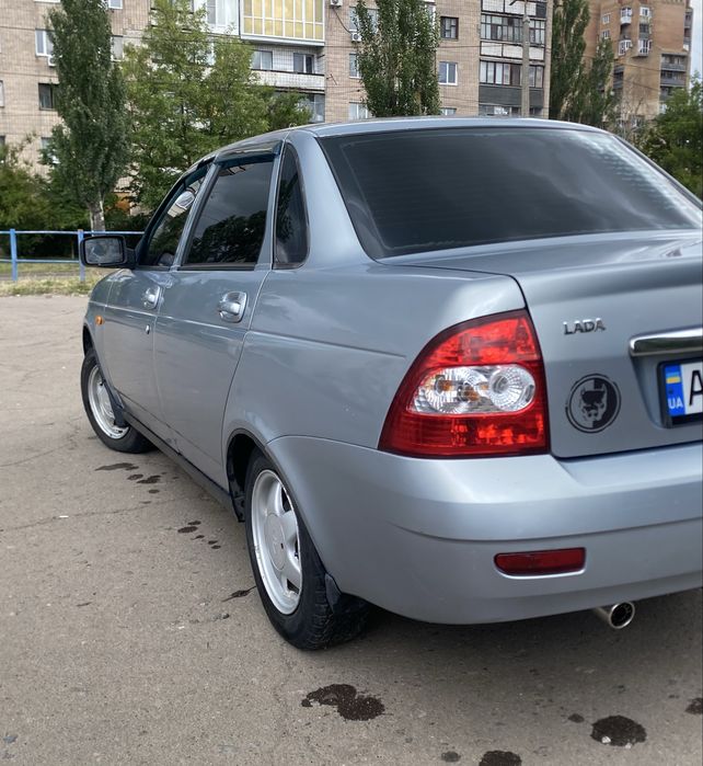 Продам машину приору 2170