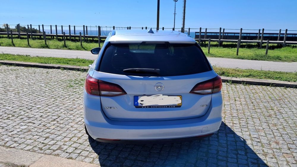 Opel Astra Sports Tourer 1.6 INNOVATION