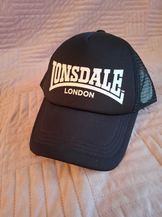 Czapka LONSDALE London z daszkiem czarna