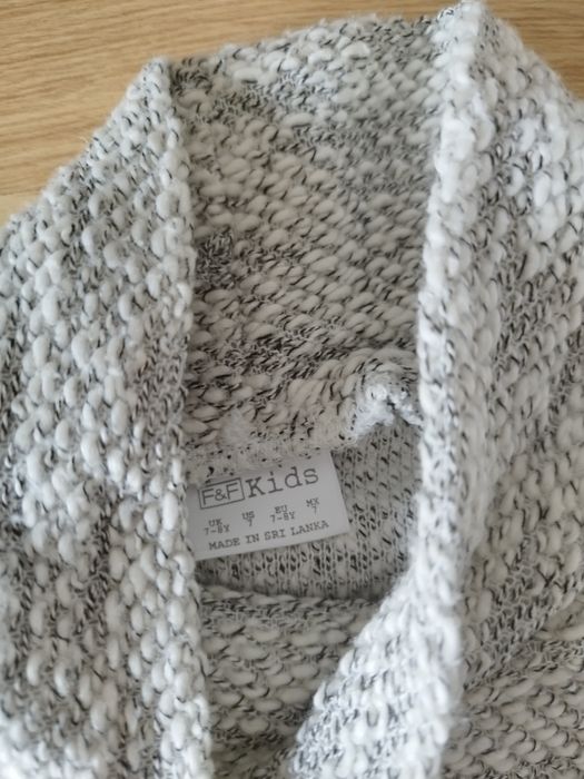 Swetr 122 128 cm 7 / 8 lat