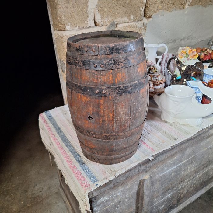 Vendo barril em bom estado